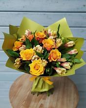 Букет цветов из:  Альстромерии и Розы в Бире