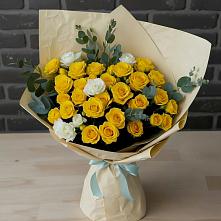 Букет цветов из:  Розы в Бире