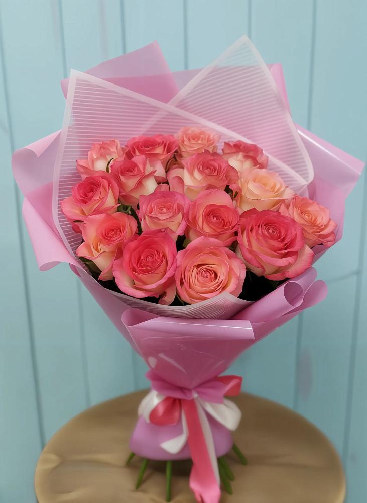 Букет 15 Розовых роз Равель в Бире