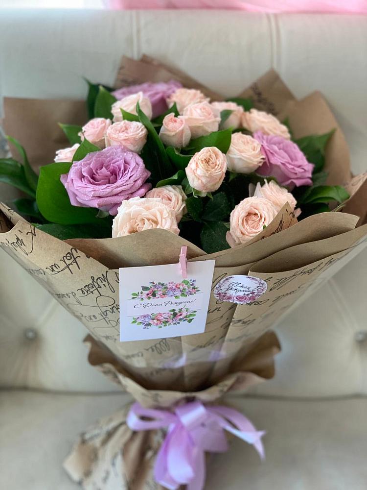 Букет цветов из: Розы в Бире