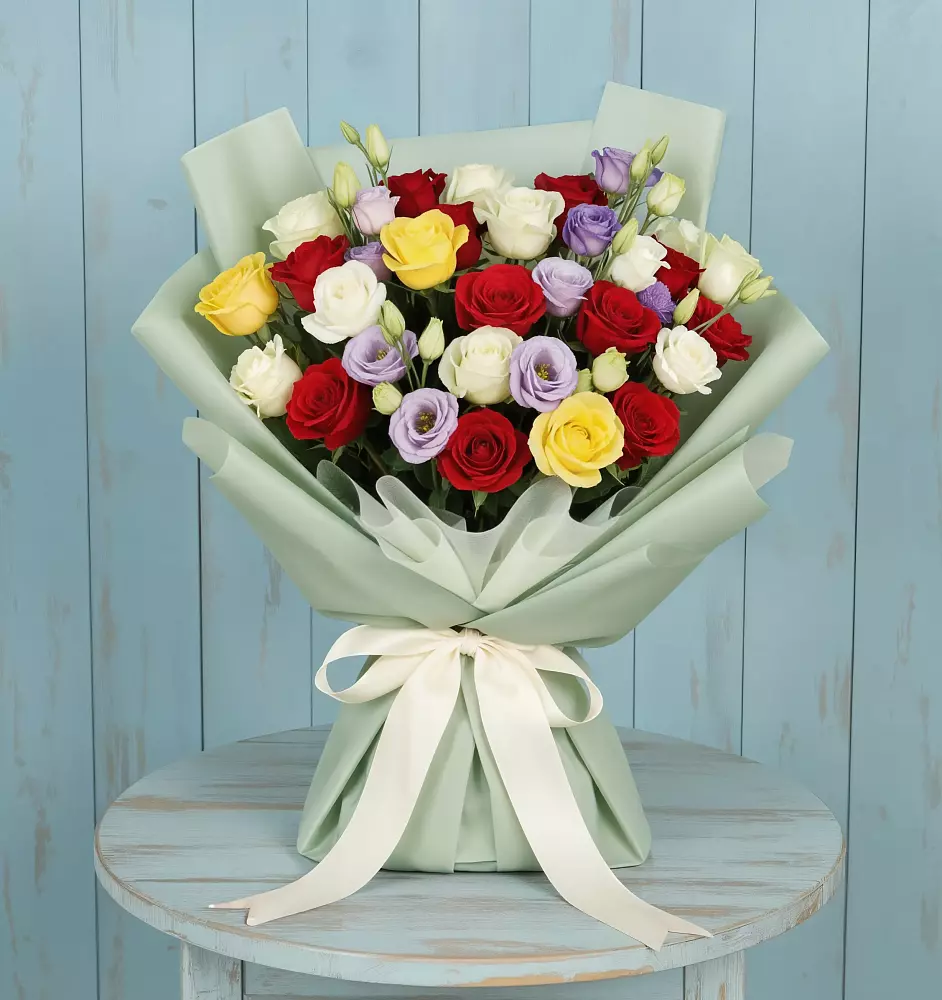 Букет цветов из: Розы в Бире