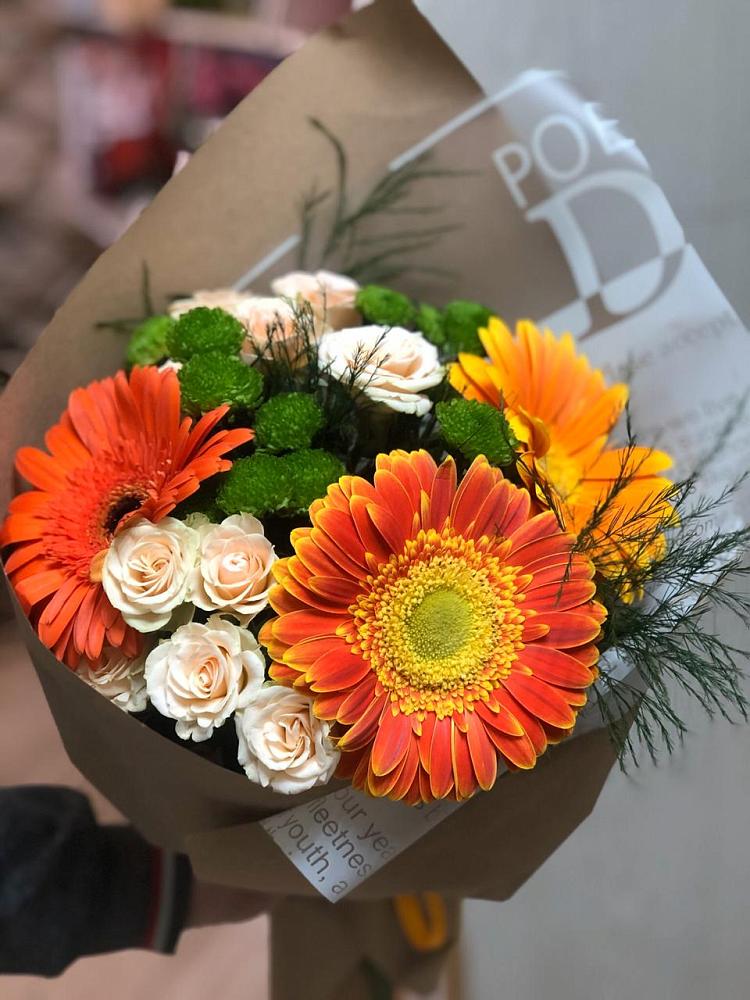 Букет цветов из: Герберы, Хризантемы и Розы в Бире