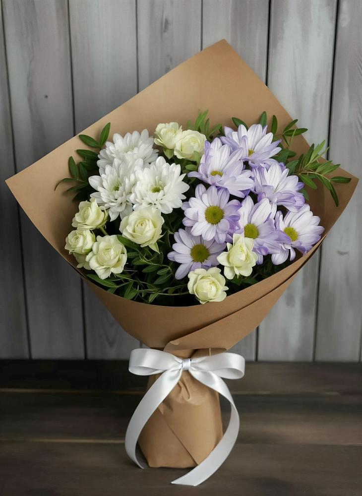 Букет цветов из: Хризантемы и Розы в Бире